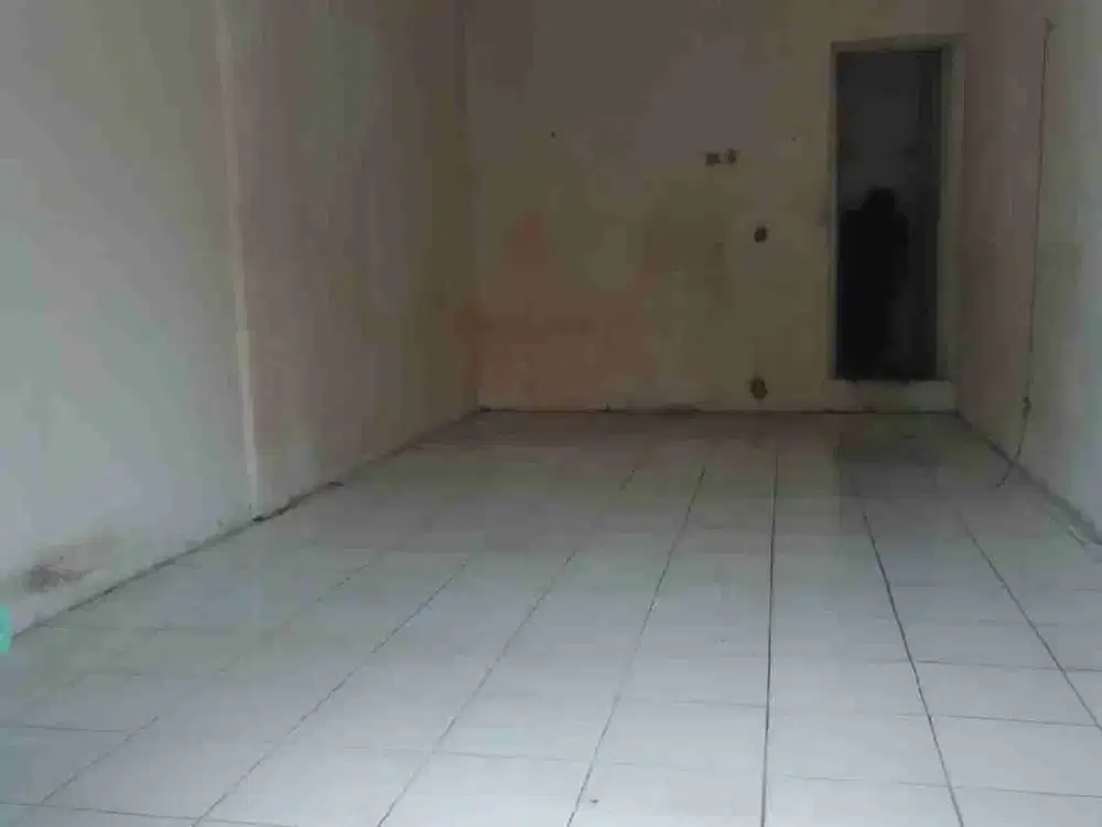 Disewakan Ruko, Kios Di Jalan Raya Ciputat Parung, Sawangan, Depok