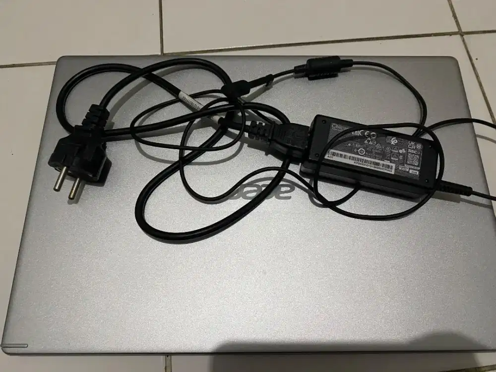 Laptop second merk acer Tipe A515-45
