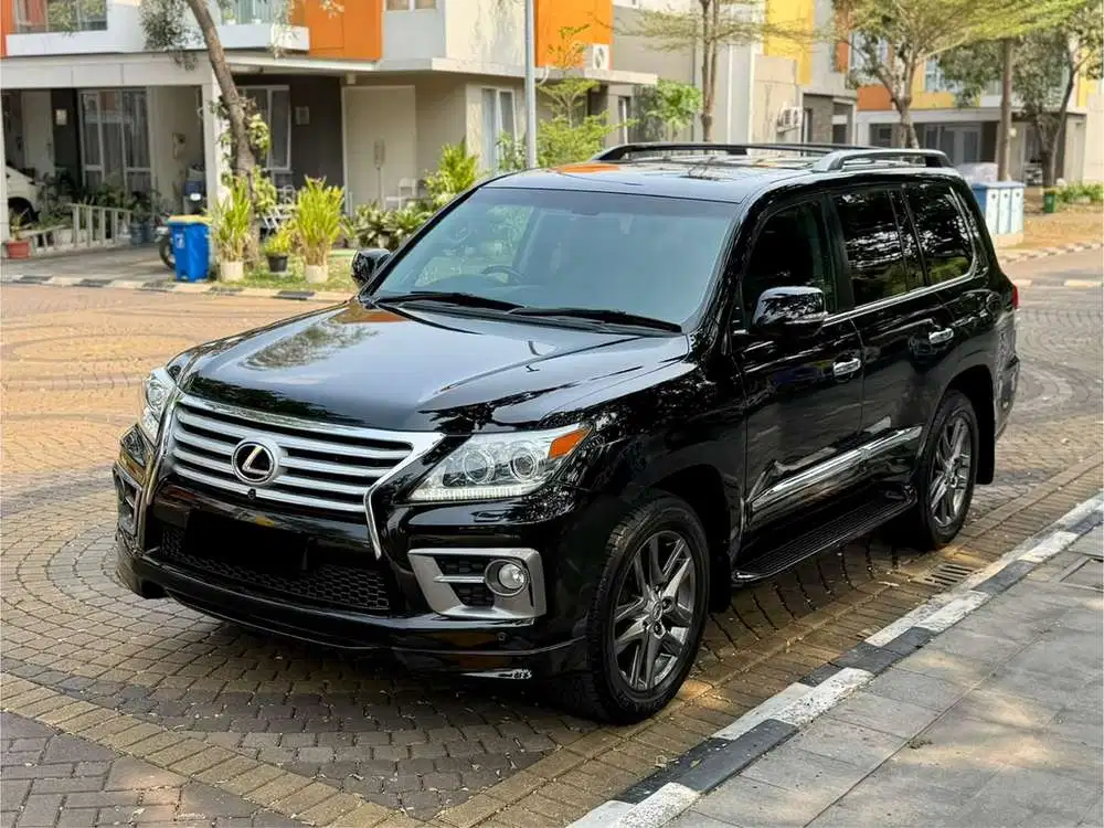 Lexus LX570 2012 Bensin