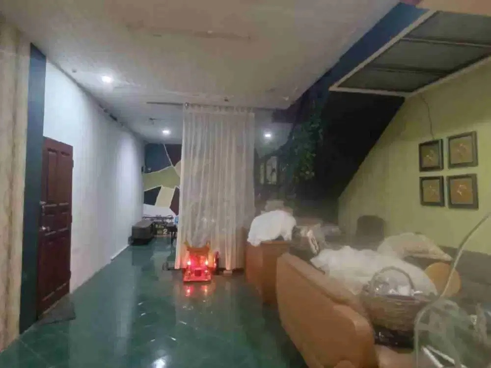 Dijual Villa Jl. Mesjid