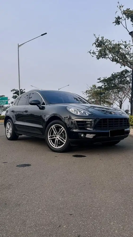 2014 Porsche Macan