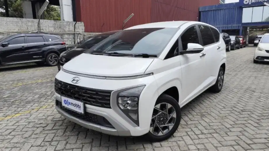 [JUAL CEPAT] Hyundai Stargazer 1.5 Prime Bensin-AT 2023 ABA