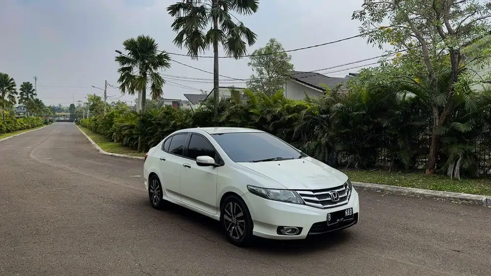 FORSALE HONDA CITY AT 1.5 2012 WHITE PEARL