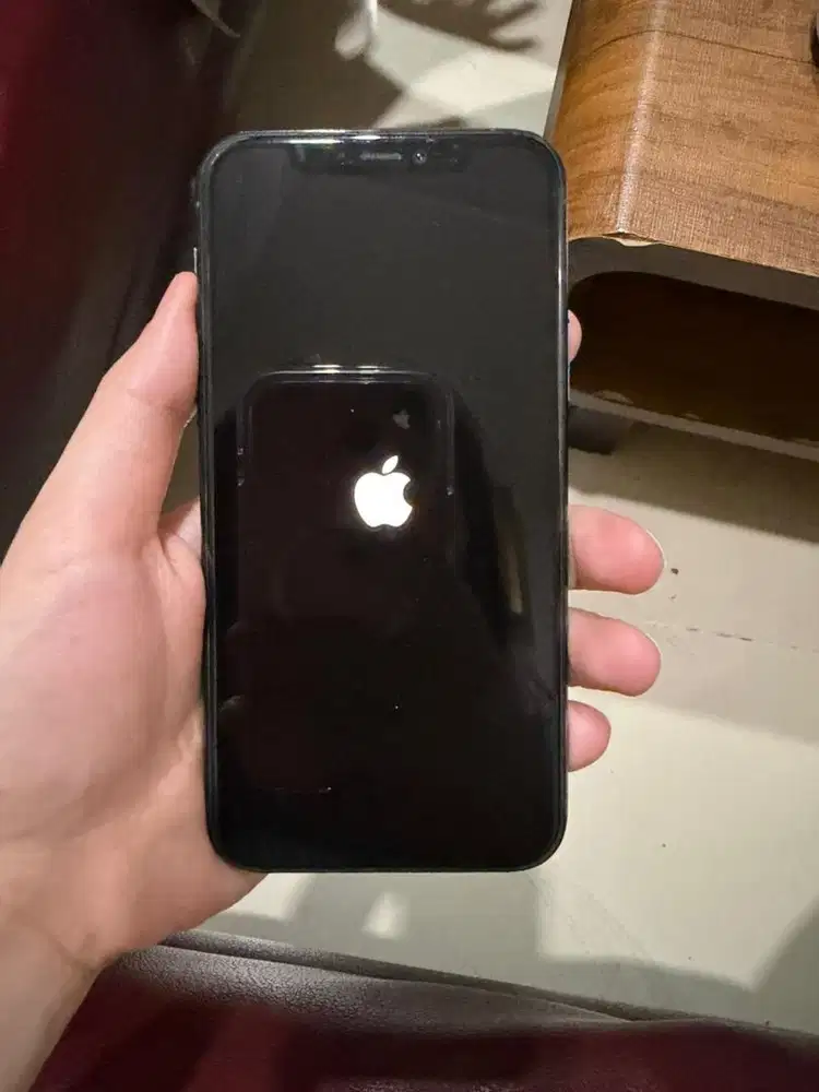 Iphone 11 Pro 256 Mid night green ex ibox