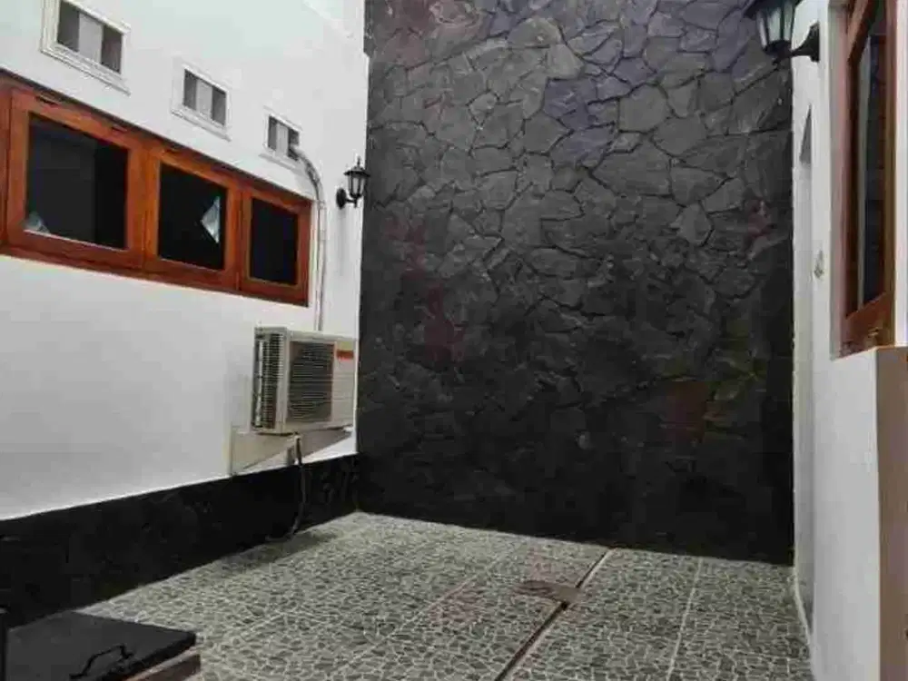 dijual rumah Arcamanik siaphuni