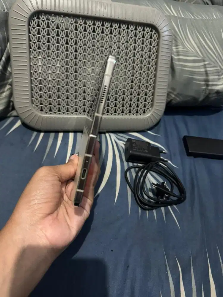Samsung z fold 5 5g 12/512