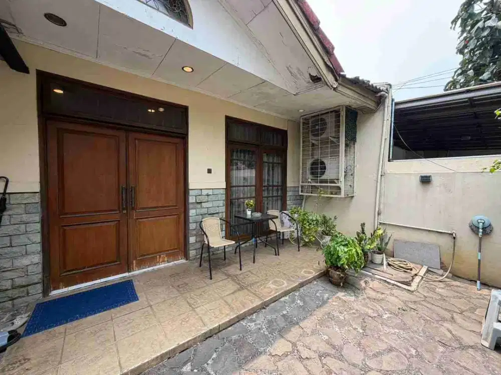 Rumah Ekslusif Turun hrg dari Rp.7.9M menjadi Rp.7.5M,Di Bukit Golf Pondok Indah Dekat Sentra Bisnis Tb.simatupang Jakarta Selatan