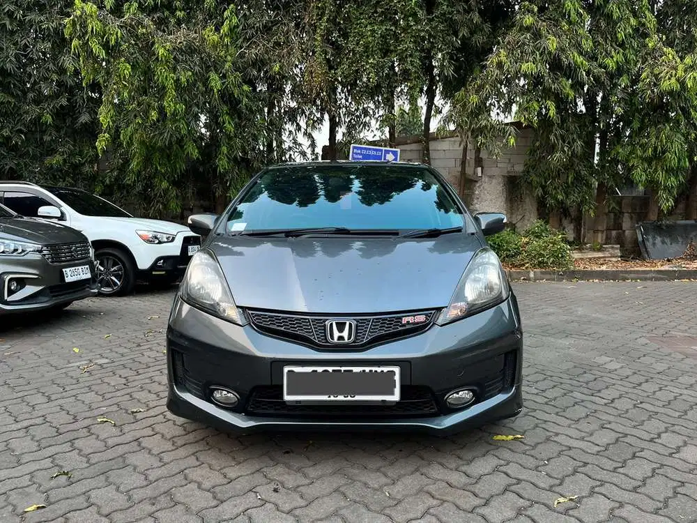 HONDA JAZZ RS GE8 AT 2013 LAST PRODUKSI