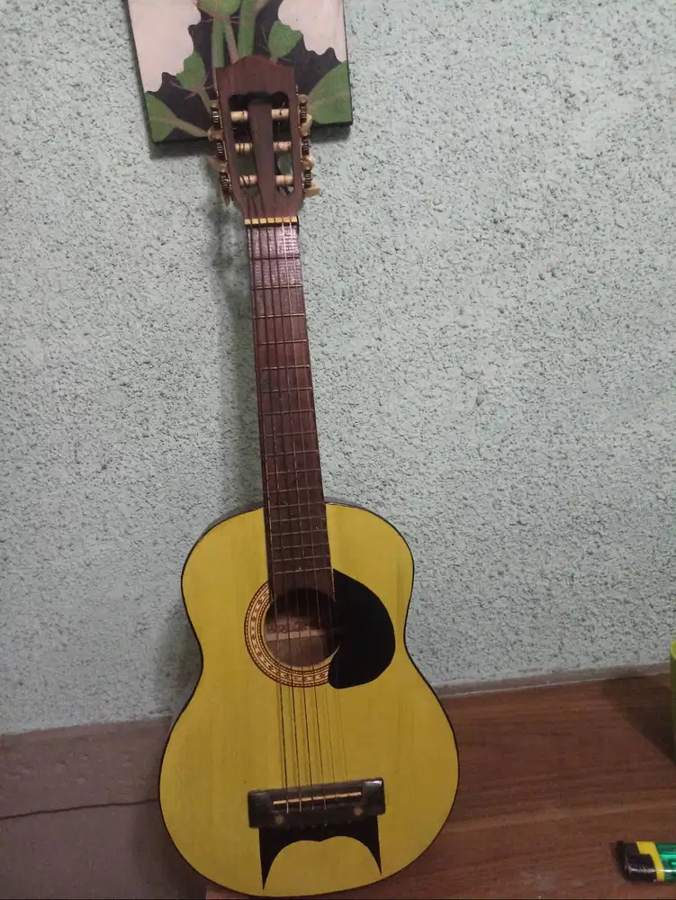 Gitar akustik 3/4 merk osmon