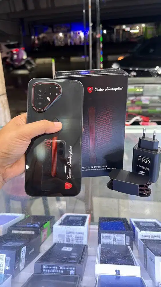 TECNO POVA 8 PRO 5G RAM 8/256 LAMBORGHINI LIMITED EDITION OPEN BOX
