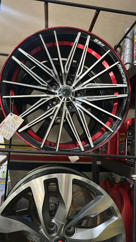 Velg Racing Ring 18 Mobil Innova Zenix Venturer CRV (114,3-5-18)