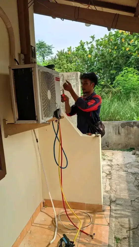 Service AC bongkar pasang AC kulkas pompa air