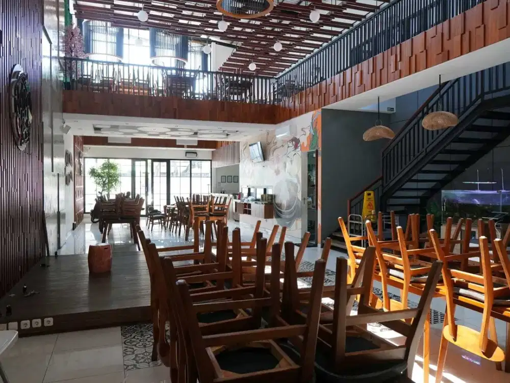 BANGUNAN EX RESTO PUSAT KOTA