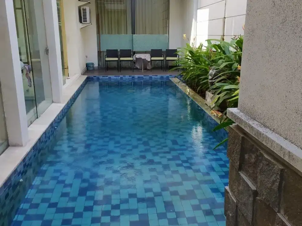 Rumah Dharmahusada Indah Double way