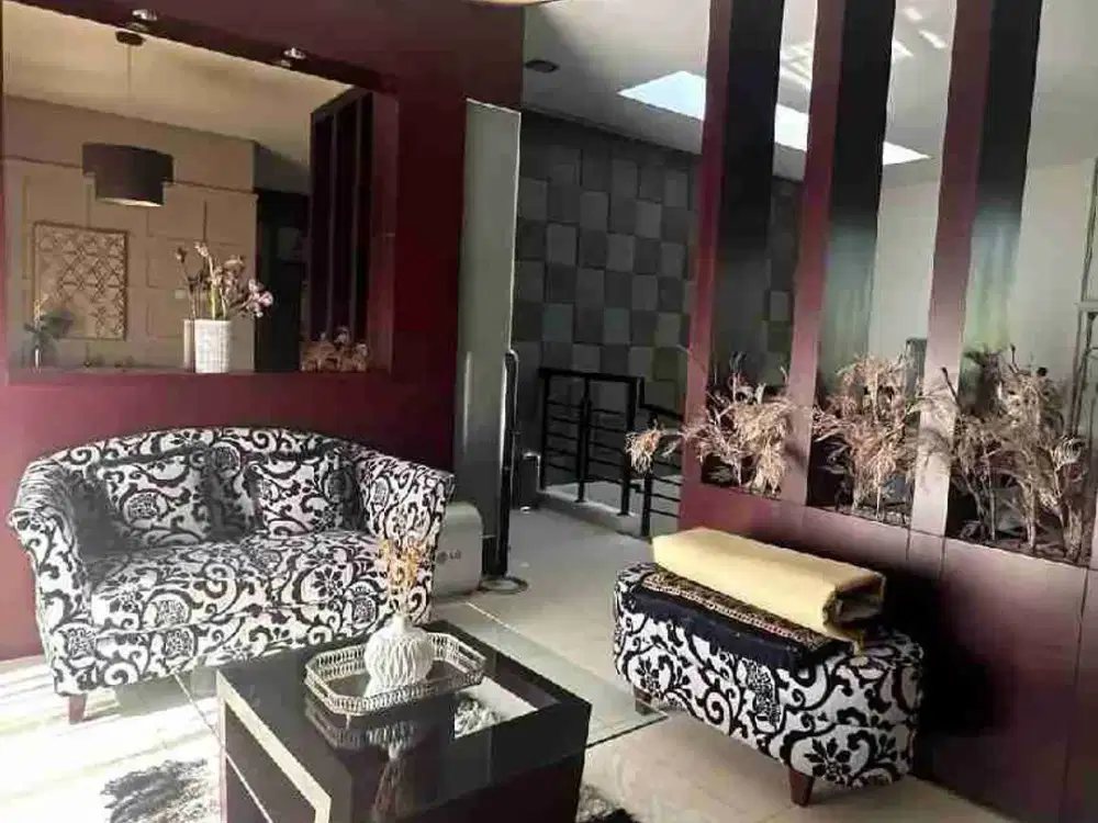 Rumah strategis dalam Cluster Furnished di Cigadung kota Bandung