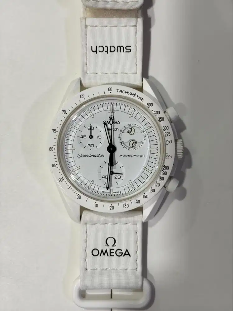 Omega x Swatch Mission To The Moonphase Snoopy