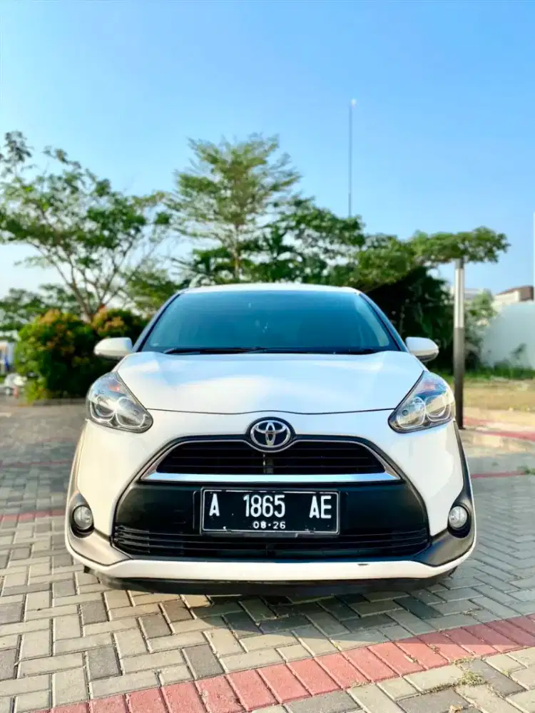 Toyota Sienta V 2016 Automatic