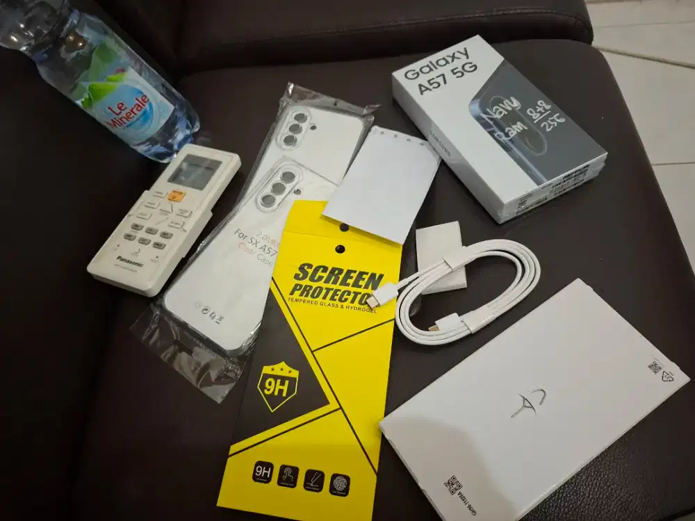 Samsung A57 Ram 8/256 Navy +-2 bulan pakai