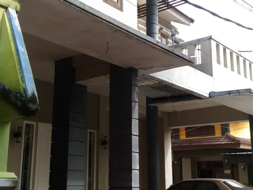 Rumah di jual Posisi Hook Villa Dago Pamulang