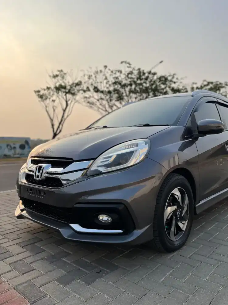 Honda Mobilio RS 2016 Automatic AC Digital