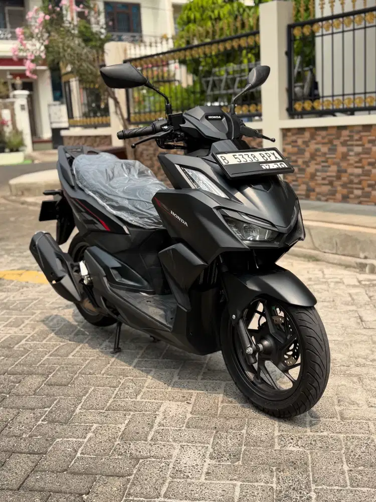 KM 1 RB ! HONDA VARIO 160 CBS TH 2025 PAJAK 07-2026