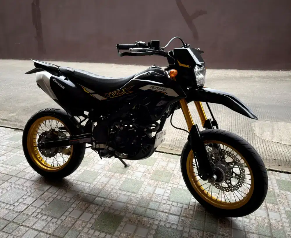 Kawasaki klx 150 sm se tahun 2024 km rendah tt wr155 crf150