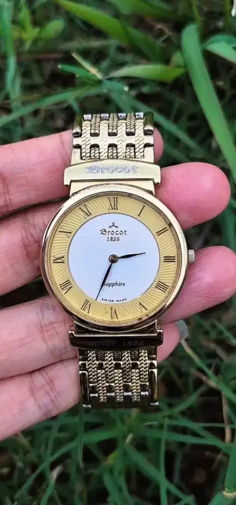 Jam Tangan Pria Klasik Vintage 18K Sapphire Swiss Made Angka Romawi