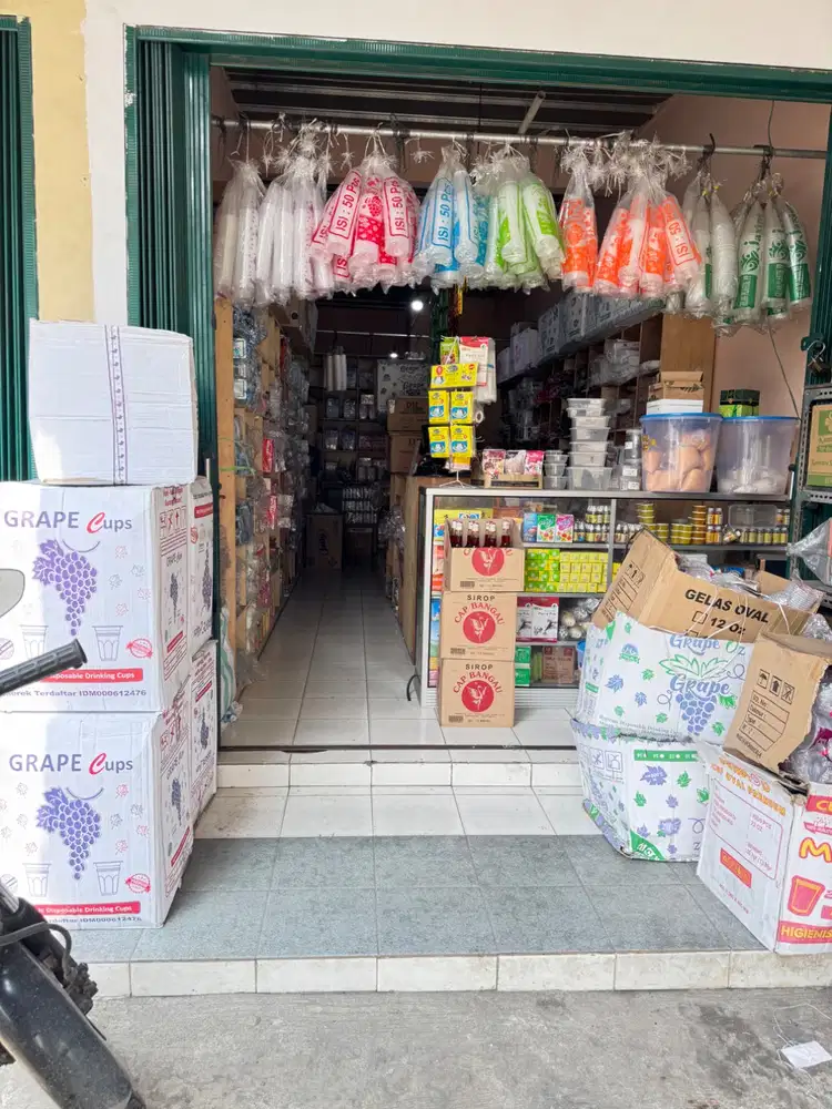 Di cari kasir toko plastik