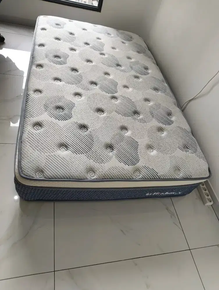 Kasur springbed 120x120 in the box