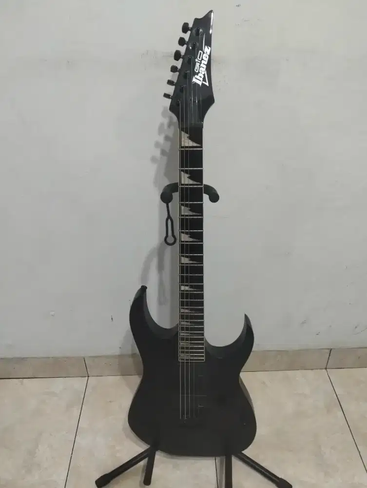Gitar Listrik Ibanez Gio GRG121GX-BKF Like New