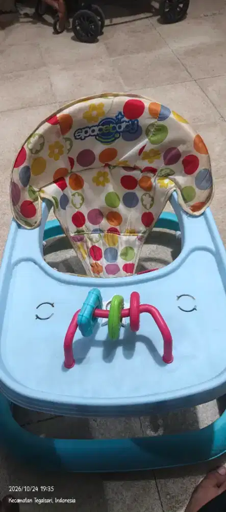 Baby walker spacebaby