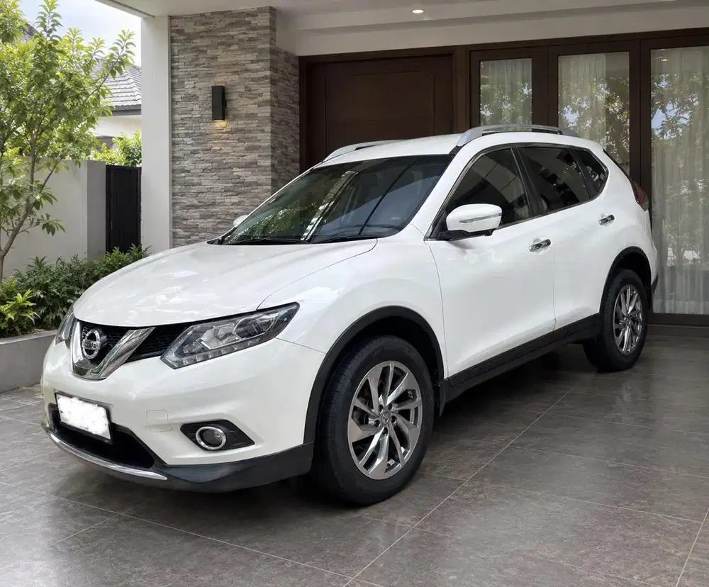 Nissan X-Trail 2015 Bensin