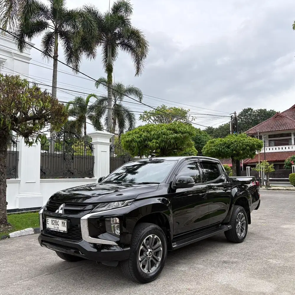 Triton ultimate 4x4 2023 istimewa
