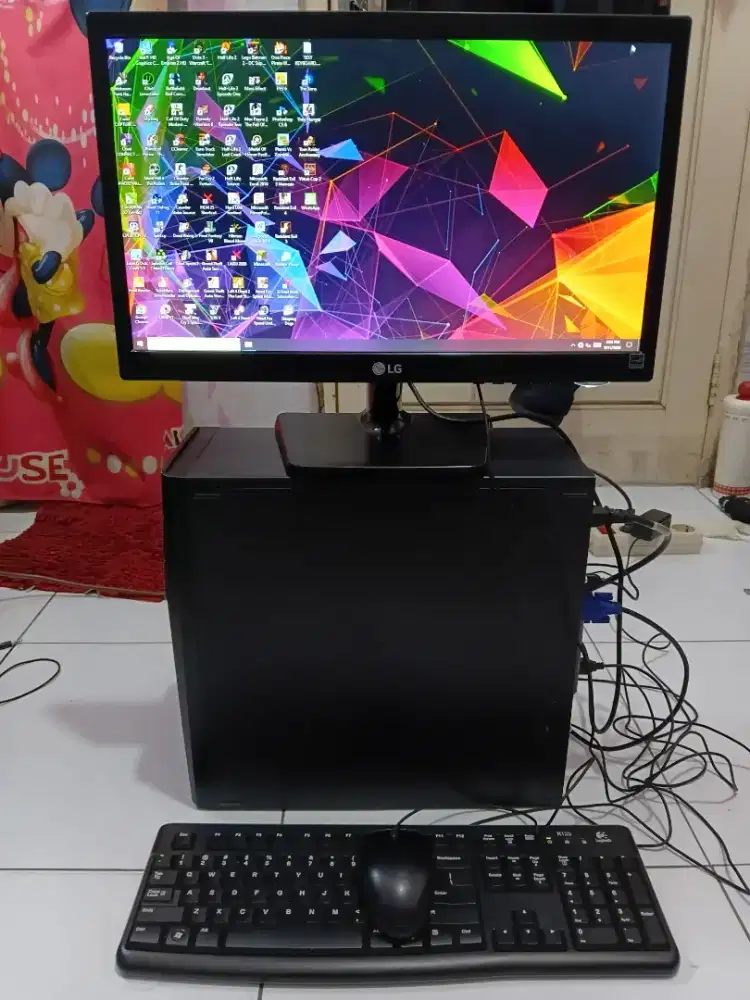 PC GAMING FULSET + LCD + RAM 8 GB + VGA 1 GB + HD 500 GB + GAMES APP