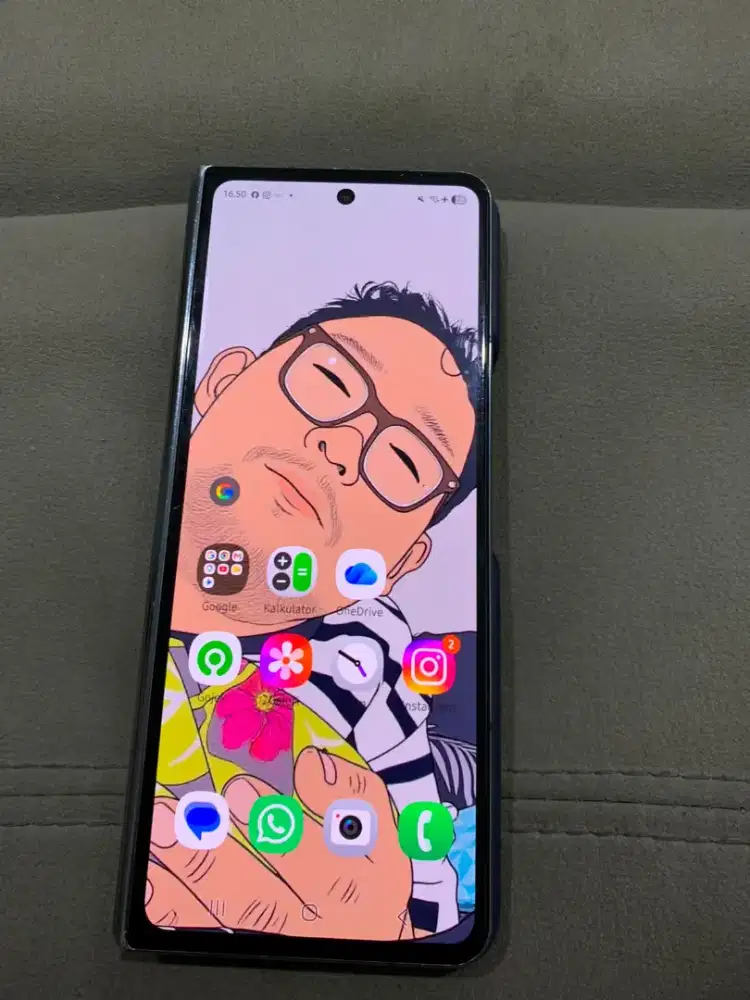 Samsung Galaxy fold 4 minus