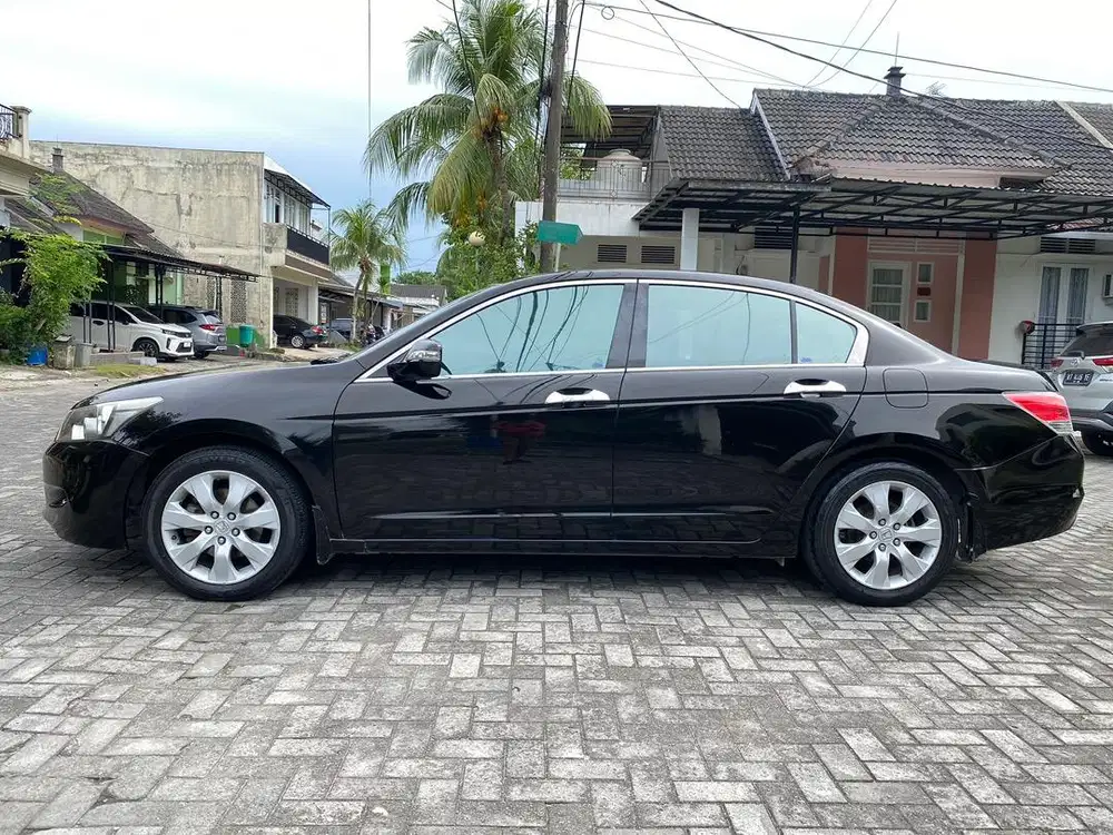 Accord VTI-L Metik