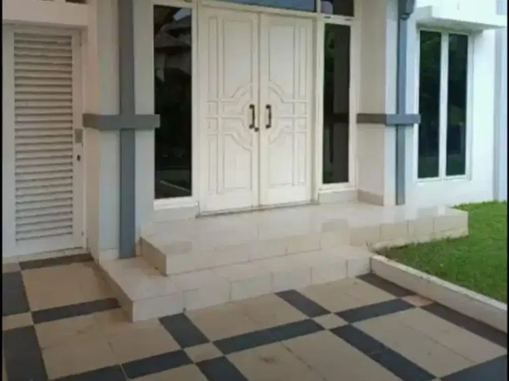 Disewakan Rumah Siap Huni Di Kemang Pratama Bekasi #4506