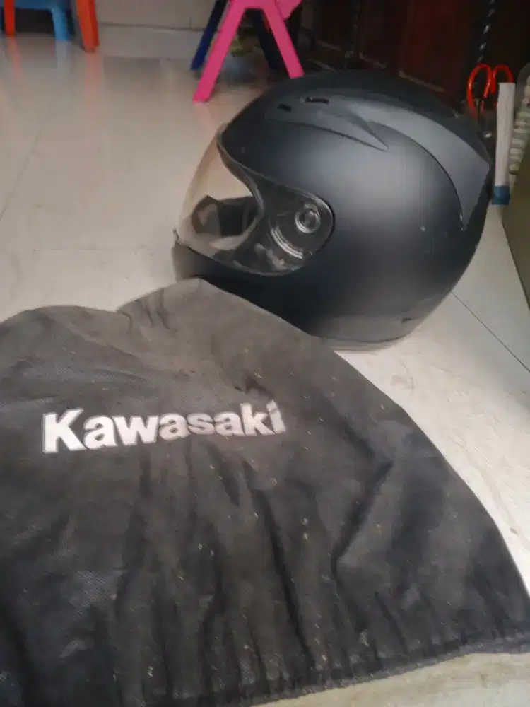 Dijual helm Kawasaki whitam doff original