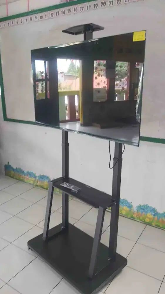 jual bracket standing kualitas terbaik buat gantungan tv led lcd