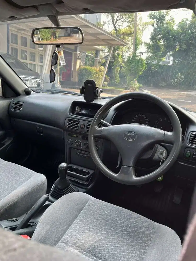 Toyota Corolla 1999 Bensin
