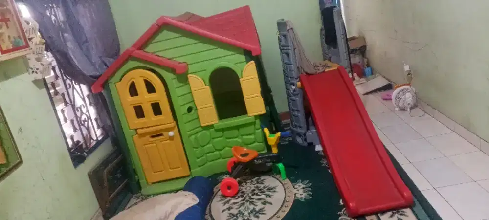 Rumah + Prosotan Playground