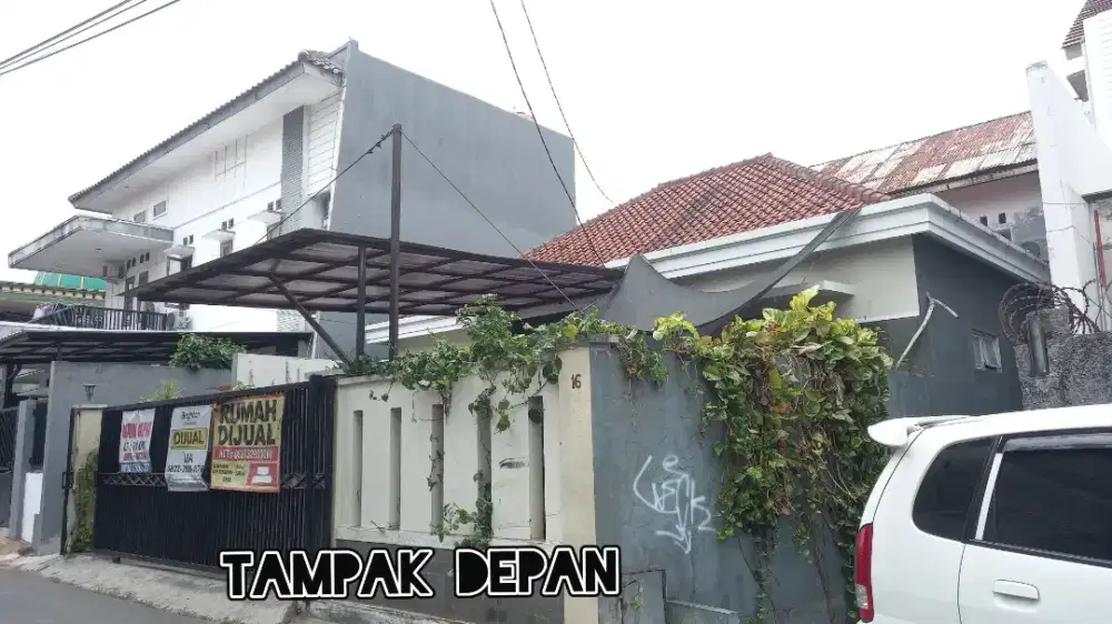Rumah tinggal berikut 8 kamar kos
