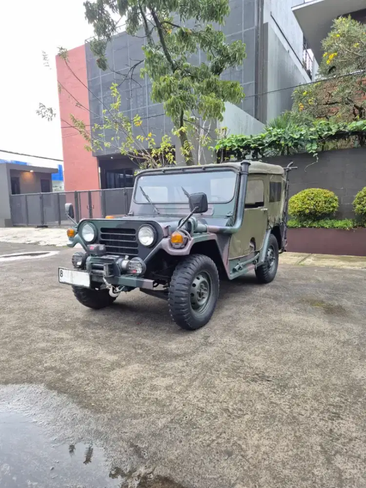 Jeep utility 6  M151 Military Utility Tactical Truck