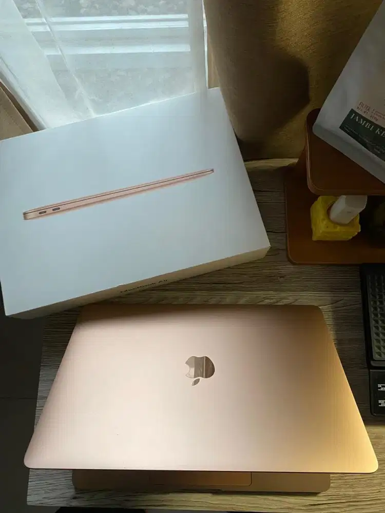 Macbook Air 2018 fullset ram 8/256GB