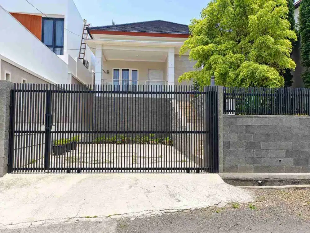 Dijual Cepat Rumah Bagus Minimalis Backyard Luas Di Komp Gegerkalong Permai