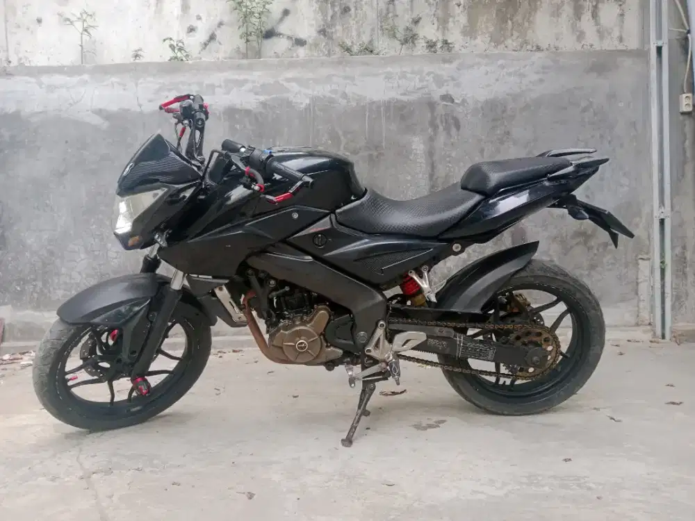 Kawasaki Pulsar 200ns / NS200 bt/tt Matic