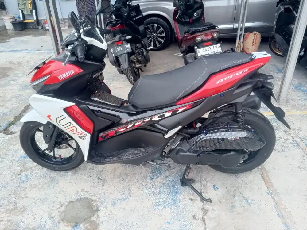 Aerox 2024 Agustus merah putih mulus