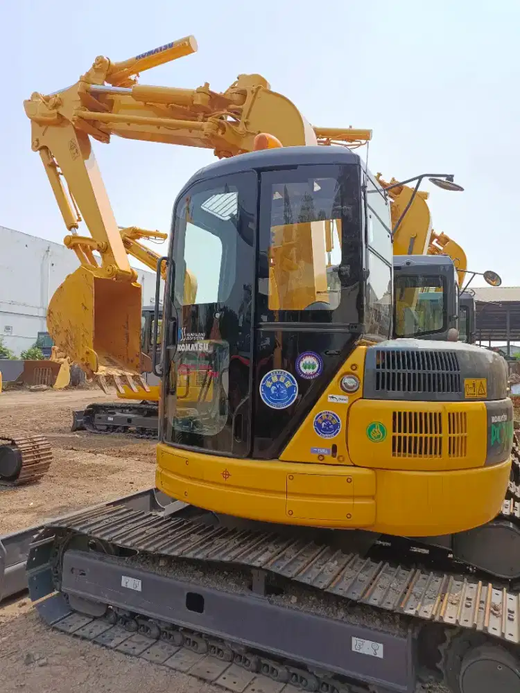 EXCAVATOR MINI KOMATSU PC 75