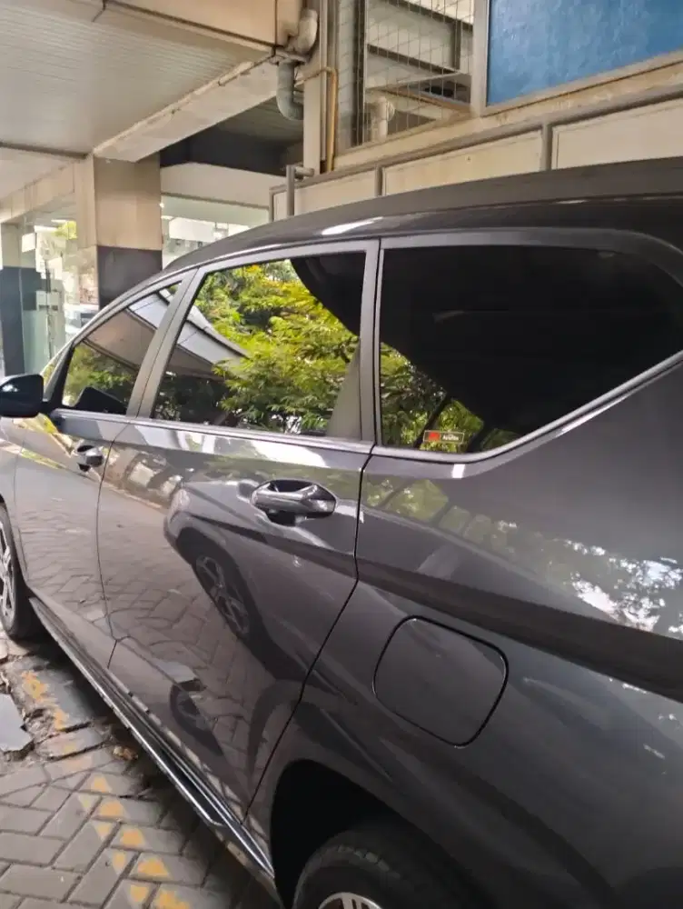 Melayani penjualan kaca film mobil berkualitas