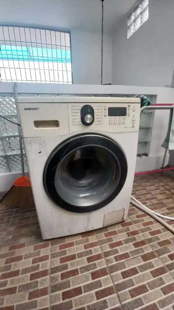 Mesin cuci Samsung front loading 7Kg
